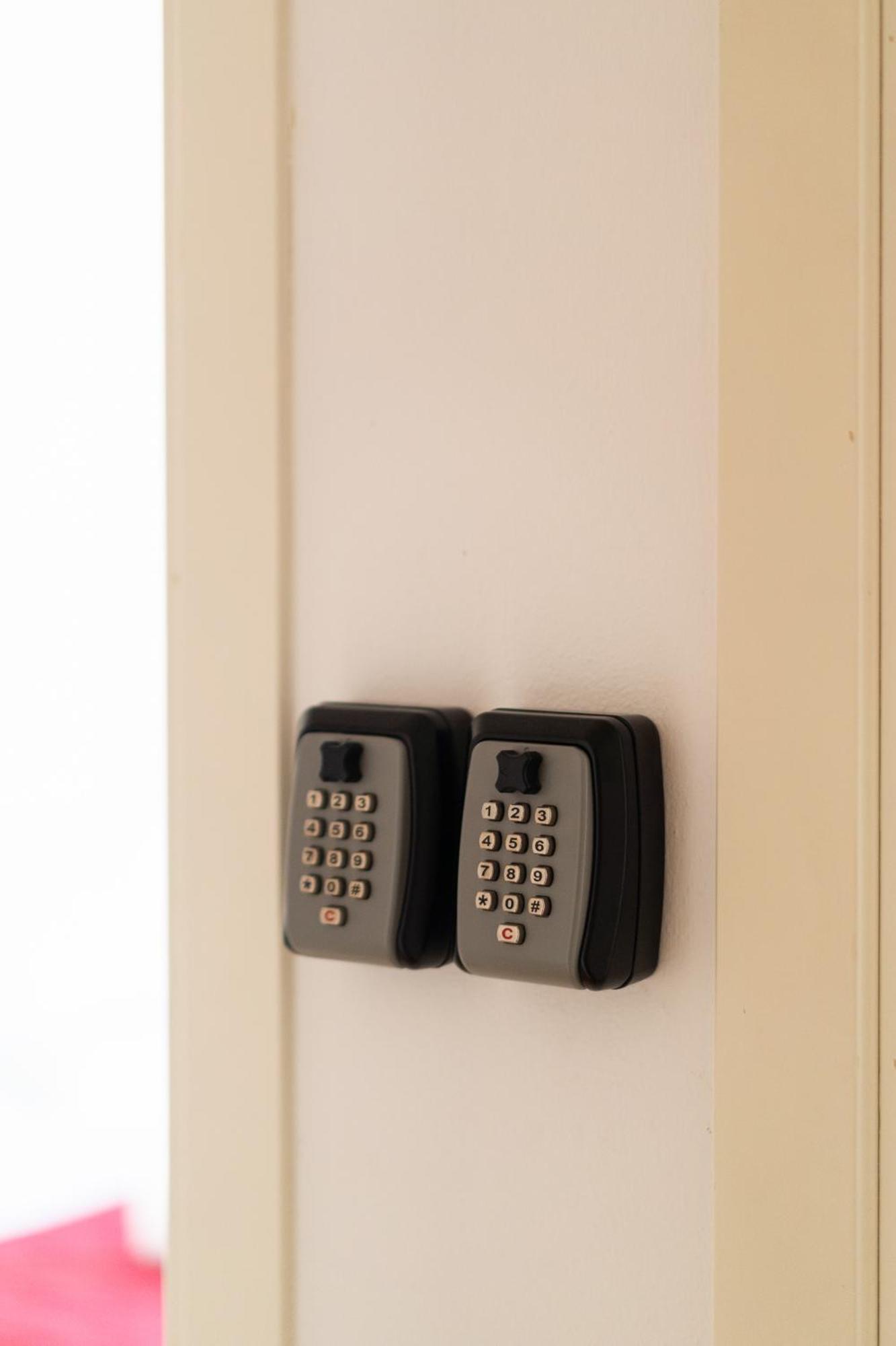 Tweepersoonskamer met Gedeelde Badkamer